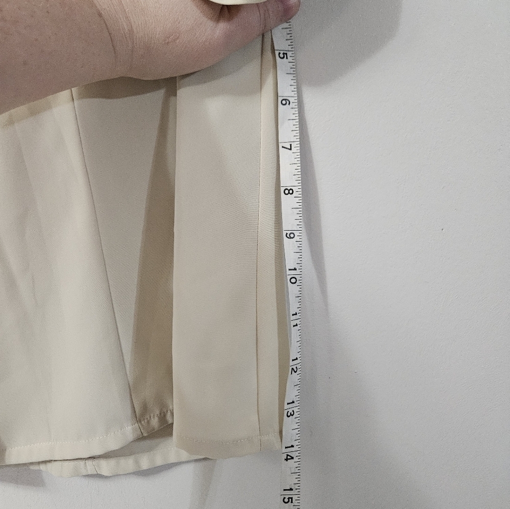 Laura Scott Cream Short Sleeve Blouse! - Picture 4 of 4